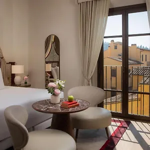 Отель Nh Collection Porta Rossa, Флоренция